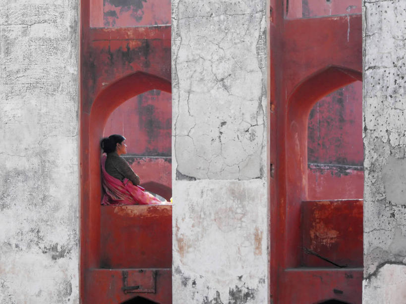 成年人,中年人,一个人,天文台,横图,建筑,印度,仅一个女性,仅一个人,科学,拱门,首都,仅一个中年女性,摄影,天文学,印度文化,纱丽,曼塔天文台,新德里,女人,女性,中年女性,印度人,彩图,旅行