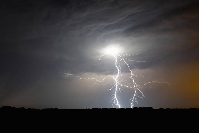 无人,横图,室外,夜晚,闪电,暴风雨,美国,云,自然灾害,天气,天空,自然,摄影,恐怖,威胁,结束,气象学,危险,彩图,爱荷华