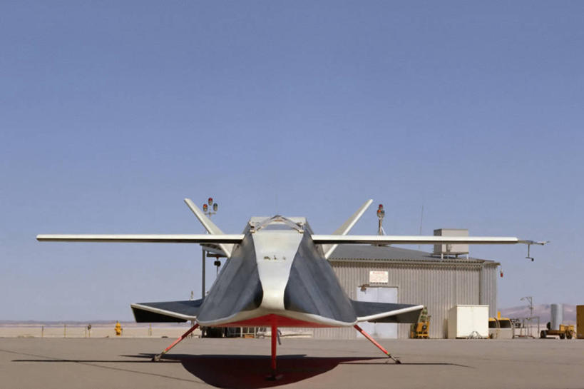 无人,横图,室外,白天,留白,正面,美国,模型,摄影,飞行器,加利福尼亚,科学实验,无人机,螺旋桨飞机,美国宇航局,彩图,爱德华兹空军基地,飞机跑道