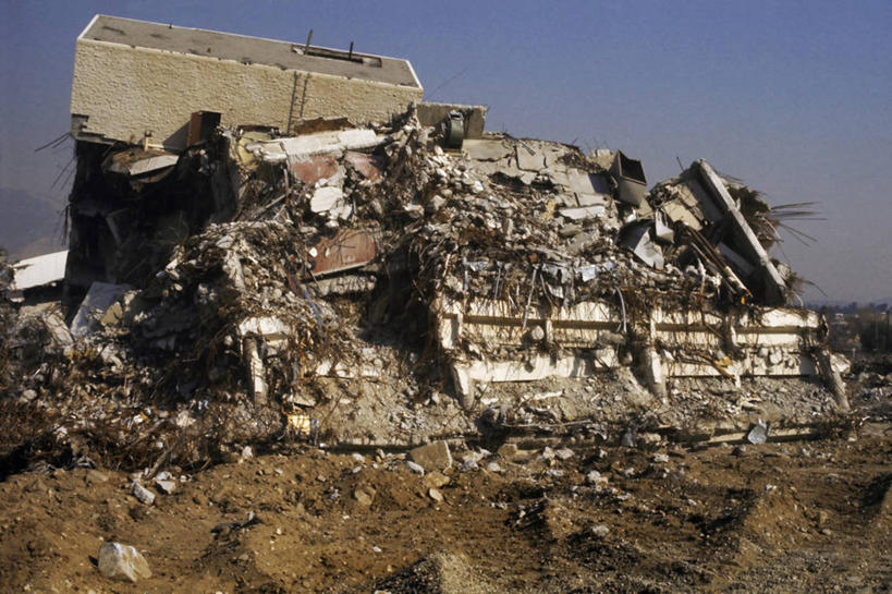 无人,医院,横图,室外,白天,风险,建筑,美国,准备,破坏,破损,摄影,损坏,加利福尼亚,地震,地质学,彩图,损失,圣费尔南多