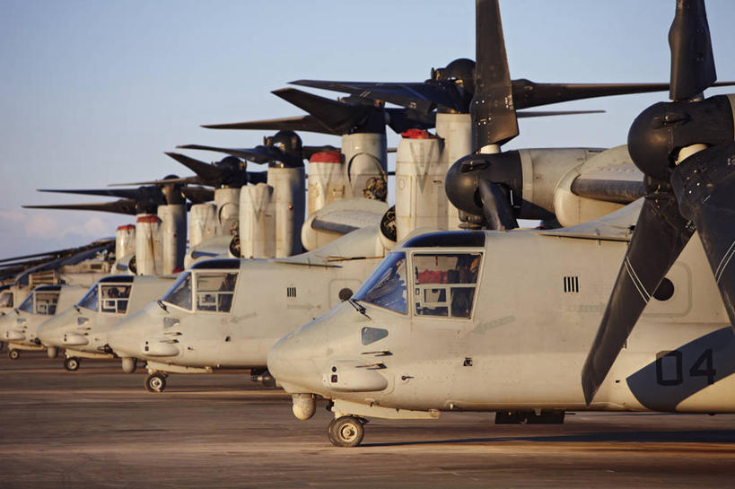 无人,横图,室外,白天,阿富汗,一排,整齐,军事,排列,战争,摄影,飞行器,队列,军用机,座舱,彩图,美国海军陆战队