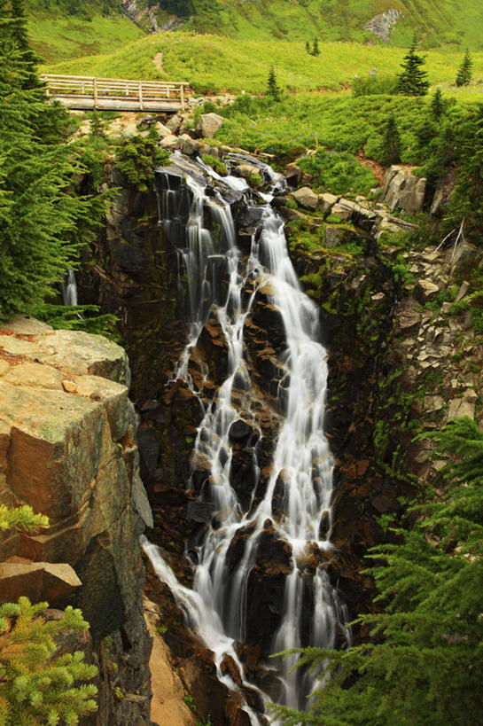 无人,公园,竖图,室外,白天,瀑布,华盛顿,美国,地形,小路,桥,地标建筑,摄影,北美,北美洲,国家公园,清新,美洲,纯净,华盛顿州,雷尼尔山国家公园,瑞尼尔山国家公园,常绿之州,常青州,北亚美利加洲,亚美利加洲,玄武岩,地质学,彩图,旅行,皮尔斯县