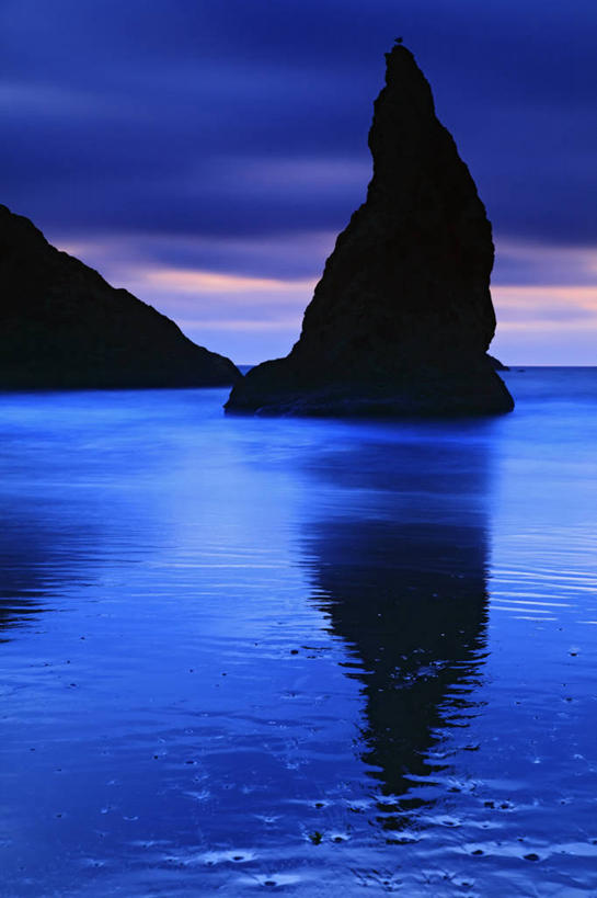 无人,竖图,室外,夜晚,海浪,海洋,日落,美国,反射,沙子,地形,地标建筑,摄影,太平洋,剪影,俄勒冈州,班顿,海滩,岩石,彩图,旅行