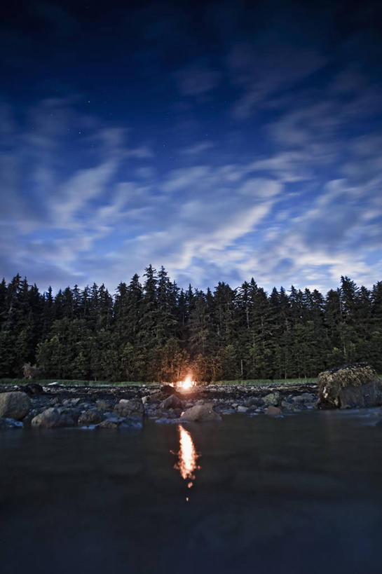 无人,竖图,室外,夜晚,美国,反射,热,摄影,露营,朱诺,潮汐,休闲活动,彩图,旅行,营火