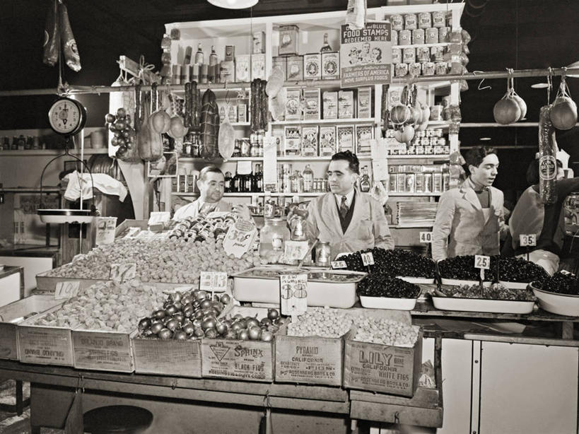 成年人,中年人,三个人,横图,黑白,室内,商务,纽约,美国,曼哈顿,肉,食品,市场,货物,摄影,中年男性,东村