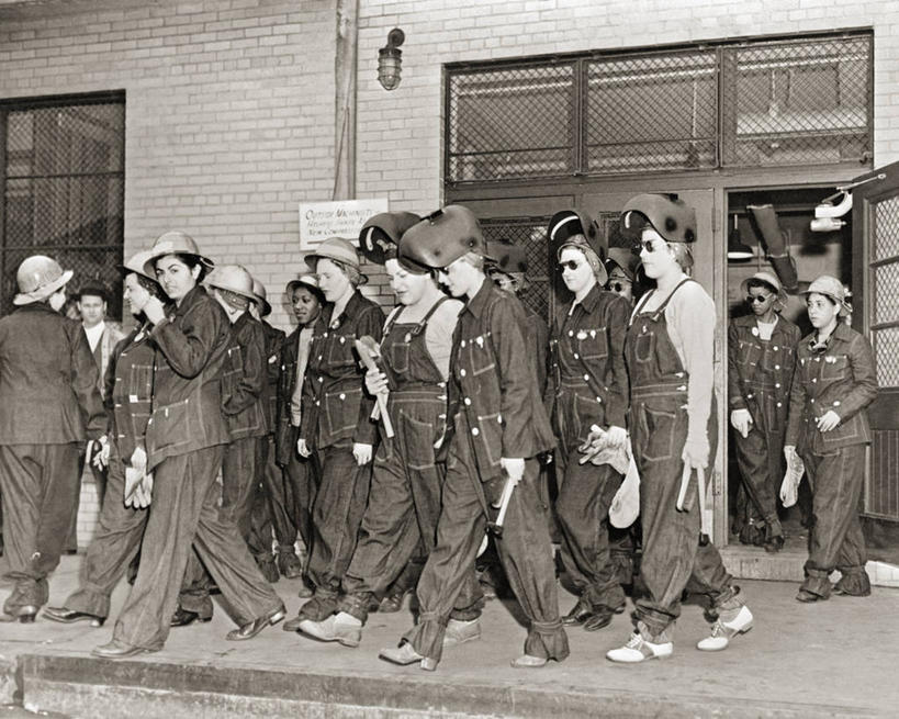 成年人,中年人,焊工,横图,黑白,室外,白天,信心,纽约,美国,工作,许多人,历史,一群人,力量,工业,摄影,第二次世界大战,年轻女性,中年女性,年轻人