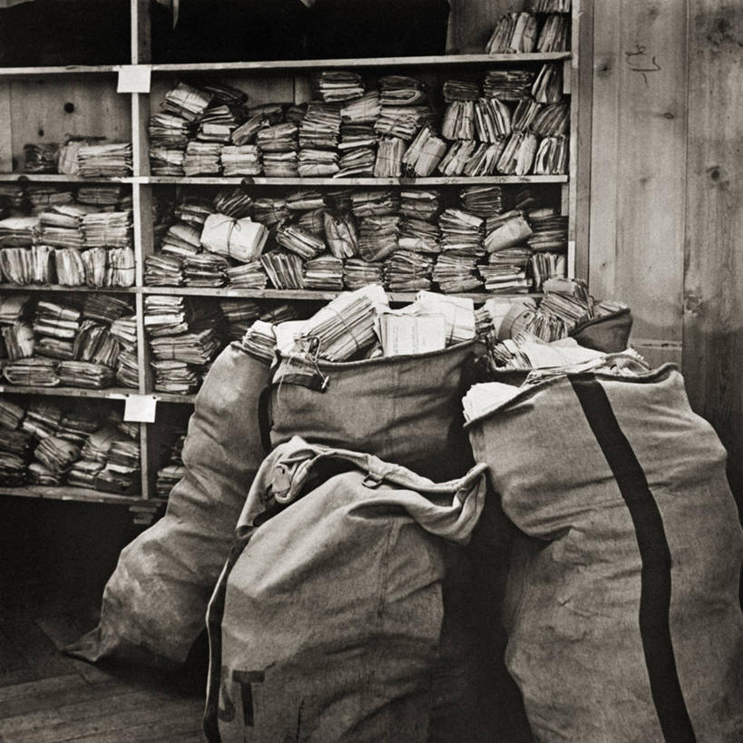 无人,方图,黑白,室内,通讯,包,包装,邮件,摄影,信函,国际红十字