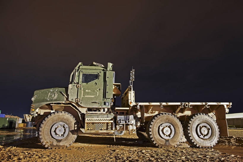 无人,横图,室外,夜晚,阿富汗,运输,摄影,泥,货运,军用车,彩图,美国海军陆战队,商用车,工业机械