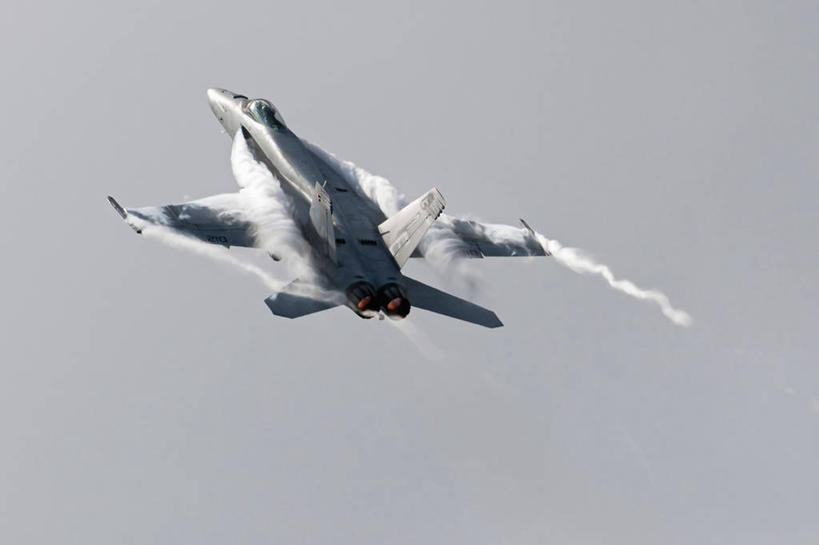 无人,横图,室外,白天,军事,烟,摄影,太平洋,海军,航空母舰,卡尔文森号航空母舰,冷凝,彩图,美国海军