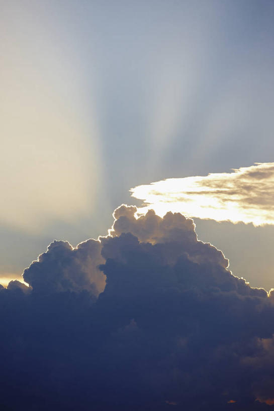 无人,竖图,室外,白天,美景,日落,暴风雨,日光,阴影,光束,科学,柱子,景观,云,宏伟,天空,自然,景色,摄影,宁静,自然风光,积雨云,自然现象,科罗拉多州,物理学,永远,灵性,雷雨,气象学,彩图