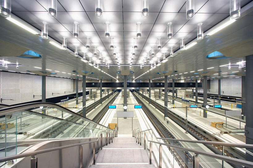 无人,火车站,横图,室外,楼梯,建筑,路,铁路,车站,德国,轨道,站台,交通,铁轨,首都,柏林,月台,中央车站,运输,摄影,彩图,铁路车站,铁路站