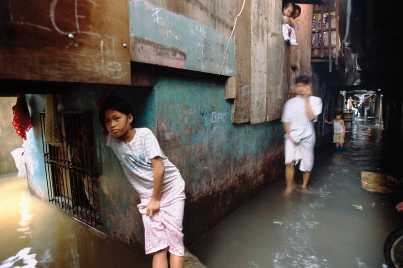 横图,菲律宾,首都,摄影,贫穷,悲哀,马尼拉,贫民窟,彩图,水灾,菲律宾人