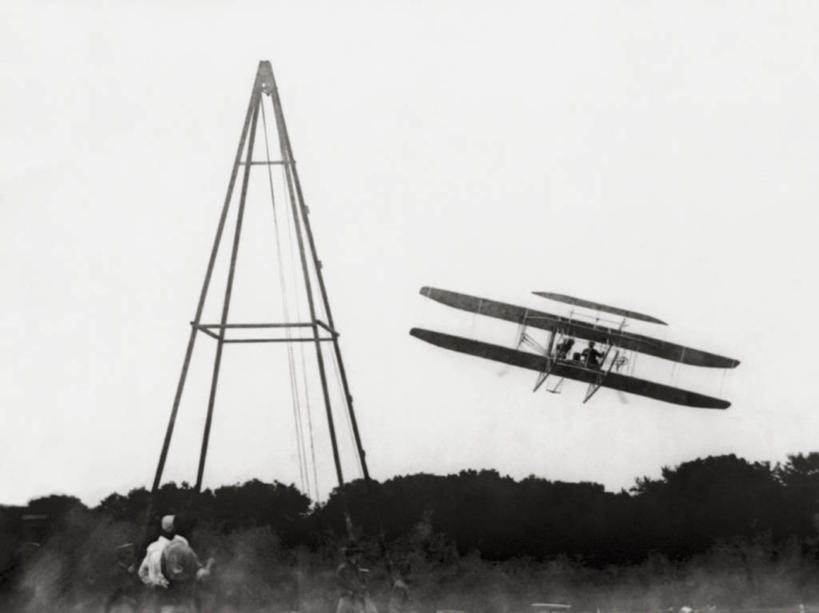 西方人,三个人,飞行员,横图,黑白,室外,白天,飞机,欧洲,美国,欧洲人,首都,运输,摄影,抗议,飞行器,发明,华盛顿特区,维吉尼亚,开端,白种人