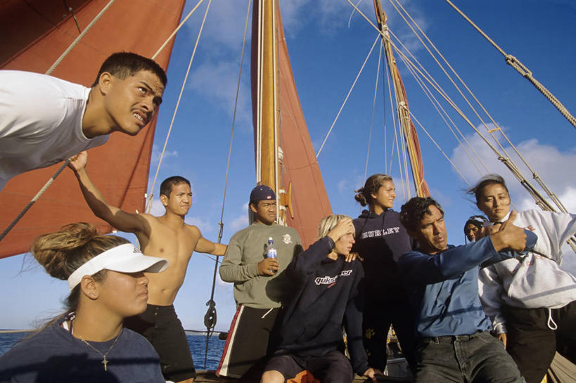 帆船,少年,一个人,教师,站,横图,室外,白天,正面,船,美国,仅一个男性,仅一个人,教育,仅一个年轻男性,交通工具,教,帆,摄影,航海,知识,载具,瓦胡岛,夏威夷群岛,教员,男孩,男人,男性,年轻男性,老师,休闲活动,半身,彩图,先生