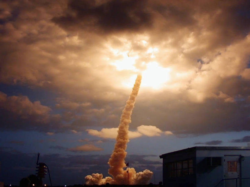 无人,横图,室外,美国,起飞,云,黎明,烟,摄影,北美,北美洲,美洲,航天飞机,挑战,哥伦比亚号,佛罗里达,佛罗里达州,佛州,阳光州,肯尼迪航天中心,北亚美利加洲,亚美利加洲,梅里特岛,冒险,彩图,美利坚合众国,动机,空间探索