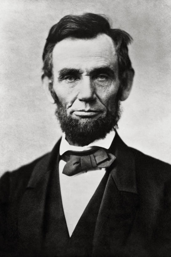 西方人,成年人,老年人,脸,头,脸颊,一个人,竖图,黑白,室内,白色背景,欧洲,欧洲人,仅一个男性,仅一个人,仅一个中年男性,历史,肩膀,摄影,亚伯拉罕.林肯,总统,肖像,政府,思想家,政治家,美国总统,历史人物,老年男性,男人,男性,中年男性,白种人,头部,脸部,脸蛋,面部,影棚拍摄