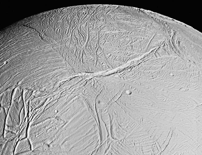 无人,横图,黑白,探险,神秘,宇宙,飞船,科学,太空,地形,悬崖,月亮,交通,航空,自然,探索,运输,摄影,发现,天体,土星,陨石坑,载具,骨折,宇宙飞船,探测器,天文学,外太空,航天器,卡西尼－惠更斯号,空间探索,卡西尼号