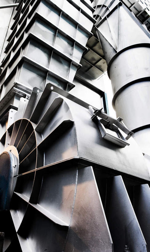 无人,工厂,竖图,室外,白天,仰视,度假,美景,城市风光,城市,金属制品,欧洲,冰岛,金属,景观,娱乐,享受,休闲,景色,放松,北欧,冰岛共和国,彩图,低角度拍摄,工地,制造厂