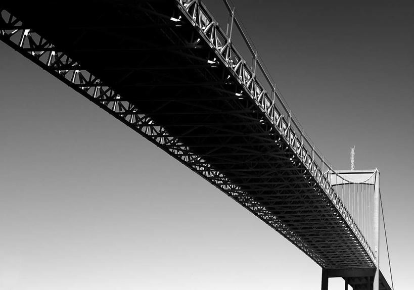 无人,横图,黑白,室外,白天,仰视,旅游,度假,美景,大桥,立交桥,桥梁,瑞典,欧洲,阴影,光线,影子,景观,高架,斜拉桥,桥,娱乐,蓝色,蓝天,天空,阳光,自然,天,享受,休闲,景色,放松,斯堪的纳维亚,自然风光,北欧,斯堪的纳维亚半岛,首府,哥德堡,瑞典王国,西约塔兰省,低角度拍摄