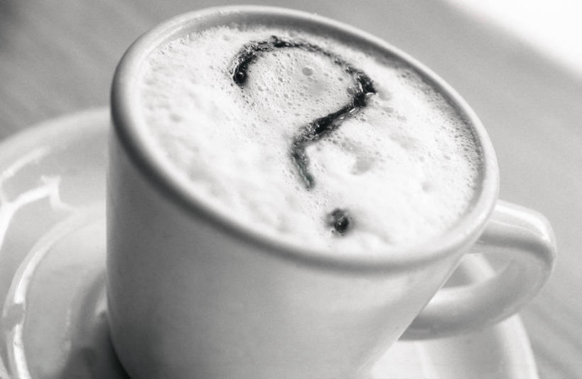 点心,咖啡,无人,横图,俯视,室内,白天,幸福,杯子,餐具,阴影,朦胧,模糊,装饰,光线,瓷器,碟子,盘,影子,食品,甜点,甜品,咖啡杯,陶瓷制品,娱乐,食物,糕点,饮料,阳光,盘子,碟,甜食,奶油,享受,休闲,温馨,放松,乐趣,华丽,修饰,点缀,提神,乳制品,舒适,瓷杯,醒脑,咖啡拉花,衬托,美观,雅致,雅观,软饮料,激凌,克林姆,淇淋,彩图,高角度拍摄