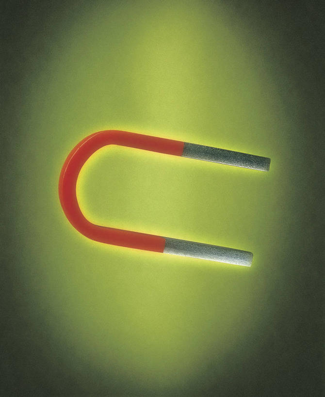 无人,竖图,室内,特写,白天,正面,石头,绿色背景,阴影,弯曲,光线,石子,影子,灯光,摄影,影棚,吸铁石,石块,彩图,影棚拍摄,拍摄