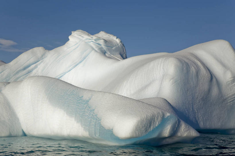 无人,横图,室外,白天,正面,旅游,度假,冰山,海浪,海洋,美景,山,阴影,光线,影子,冰,景观,浪花,山峰,云,云朵,山峦,云彩,娱乐,冰川,蓝色,白云,蓝天,天空,阳光,自然,海水,天,享受,休闲,景色,放松,寒冷,冰冷,自然风光,南极洲,冰河,海景,严寒,冰凉,酷寒,凛冽,凛凛,极冷,格雷厄姆地,南极半岛,南极大陆,帕默半岛,大海,风浪,海,海水的波动,近岸浪,涌浪,彩图