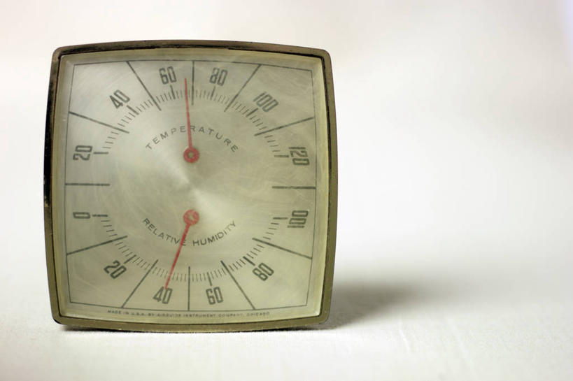 无人,横图,室内,特写,白天,白色背景,正面,静物,阴影,时间,光线,标志,时钟,数字,文字,影子,字符,指针,计时,标识,一个,钟表,表,摄影,阿拉伯数字,影棚,单个,古董,座钟,古玩,钟,彩图,影棚拍摄,拍摄