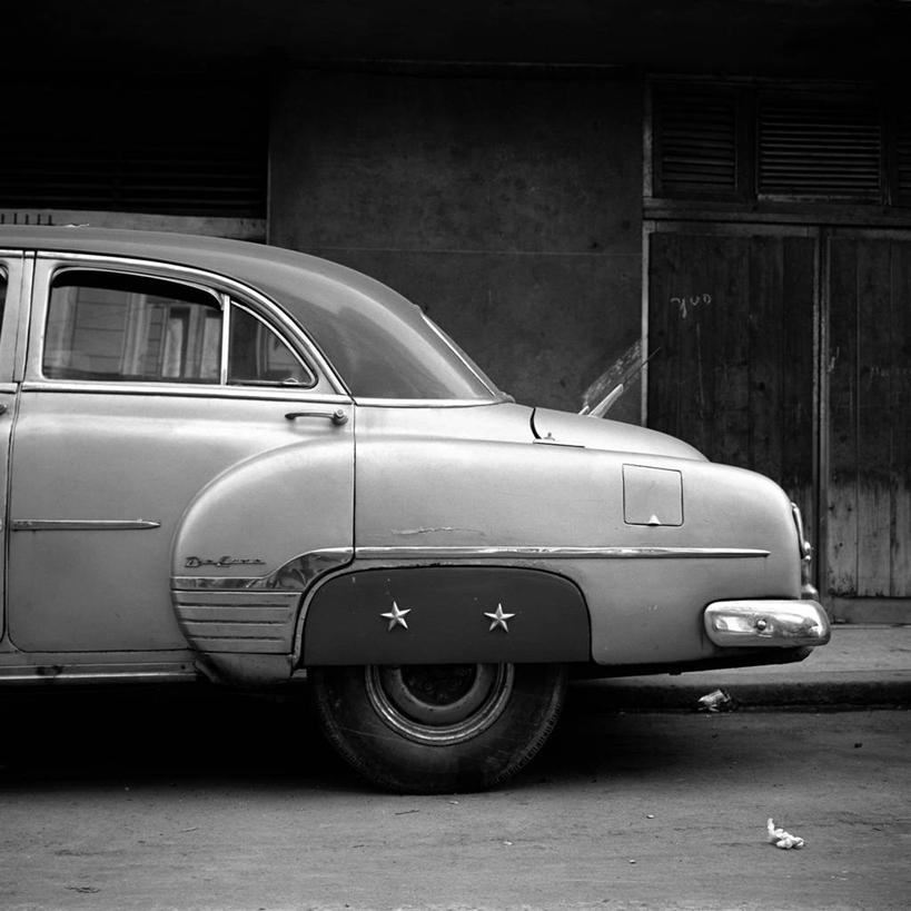 无人,家,方图,黑白,室外,白天,正面,度假,美景,城市风光,城市,道路,路,公路,汽车,古董车,古巴,一辆,房屋,屋子,景观,交通,首都,娱乐,楼房,住宅,车,交通工具,享受,休闲,景色,放松,停放,北美,北美洲,载具,美洲,老爷车,哈瓦那,北亚美利加洲,亚美利加洲,古巴共和国,马路,房子,哈瓦那市,夏湾拿