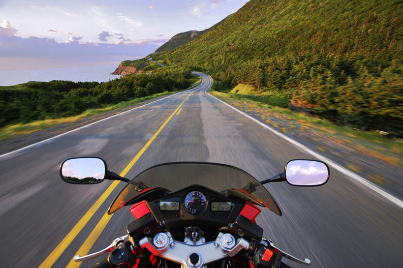 无人,横图,室外,白天,正面,旅游,美景,森林,山,山脉,树林,植物,道路,路,公路,摩托车,加拿大,一辆,一排,许多,阴影,整齐,光线,影子,景观,山峰,云,云朵,分界线,停车线,交通,山峦,很多,云彩,车,树,树木,排列,蓝色,绿色,白云,蓝天,天空,阳光,自然,交通工具,群山,天,景色,生长,晴朗,成长,车行道,车行道分界线,北美,北美洲,队列,自然风光,载具,延伸,标线,美洲,新斯科舍,车行线,北亚美利加洲,亚美利加洲,布雷顿角岛,新斯科舍省,延长,晴空,马路,彩图,游览