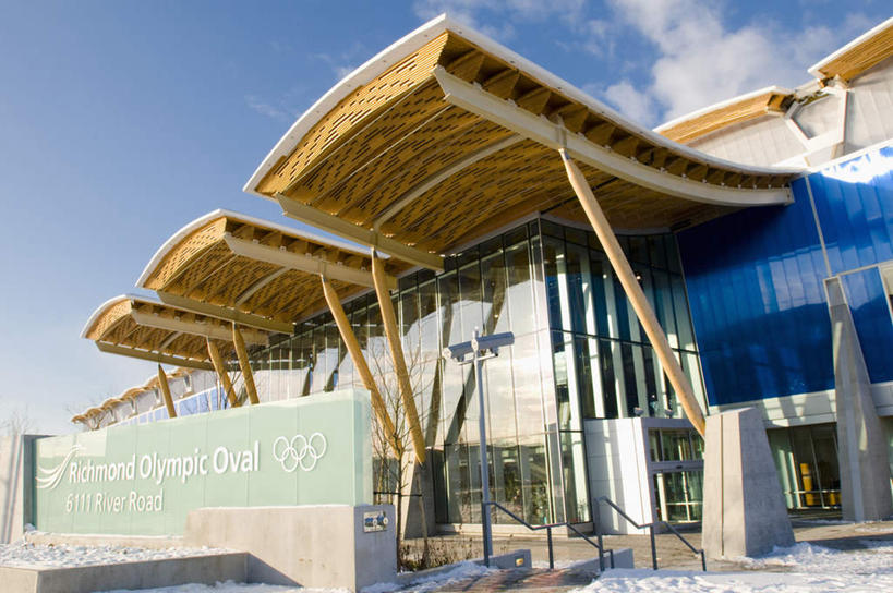 无人,体育馆,运动场,横图,室外,白天,仰视,旅游,度假,窗户,标志建筑,地标,建筑,加拿大,阴影,光线,影子,云,云朵,云彩,娱乐,建设,体育场,玻璃窗,蓝色,白云,蓝天,天空,阳光,天,享受,休闲,旅游胜地,放松,晴朗,北美,北美洲,美洲,里士满,北亚美利加洲,亚美利加洲,运动馆,卑诗省,不列颠哥伦比亚,不列颠哥伦比亚省,晴空,彩图,低角度拍摄