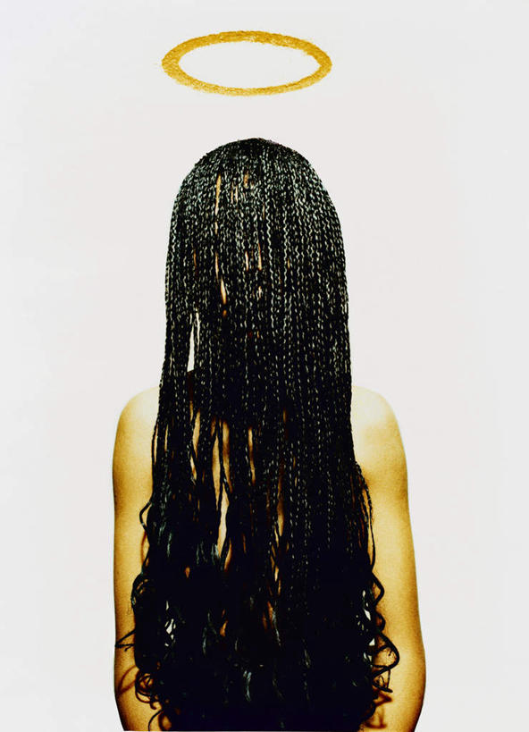 西方人,手,一个人,竖图,黑白,室内,特写,白天,白色背景,正面,光晕,欧洲,欧洲人,仅一个年轻女性,仅一个女性,仅一个人,阴影,光线,影子,光圈,裸露,手部,摄影,影棚,恐怖,裸,可怕,可骇,恐惧,年轻女性,女人,女性,白种人,手臂,长发,半身,影棚拍摄,拍摄