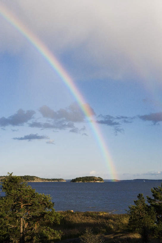 无人,竖图,彩色,室外,白天,正面,彩虹,河流,石头,日落,树林,水,植物,阴影,波纹,光线,石子,影子,河水,水流,水平线,晚霞,霞光,悬崖,云,云朵,落日,辽阔,海平线,云彩,树,树木,蓝色,绿色,白云,蓝天,水纹,天空,阳光,自然,黄昏,波浪,天,广阔,彩霞,生长,晴朗,成长,五颜六色,一望无际,色彩斑斓,五彩缤纷,五彩斑斓,一道,绝壁,无边无际,一马平川,夕照,五光十色,石块,岩石,虹,虹桥,七彩虹,晴空,天虹,夕阳,彩图,水天相接,水天一线,斜阳
