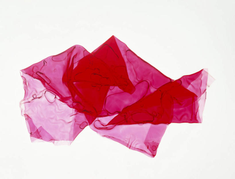 无人,横图,俯视,室内,特写,白天,白色背景,桌面,桌子,阴影,反射,木制,影子,灯光,红色,木制品,人造,凝胶,彩图,高角度拍摄,影棚拍摄