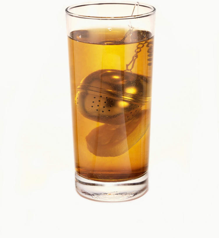 无人,竖图,室内,特写,白天,白色背景,正面,幸福,茶,柠檬,杯子,水果,阴影,新鲜,光线,影子,冰,生食,冰块,茶叶,食品,果实,娱乐,冷冻,玻璃制品,食物,一个,水杯,享受,休闲,温馨,放松,寒冷,乐趣,摄影,有机食品,绿色食品,影棚,冷藏,单个,冰冷,提神,舒适,醒脑,滤茶器,保鲜,玻璃杯,益母果,柠果,彩图,影棚拍摄,拍摄