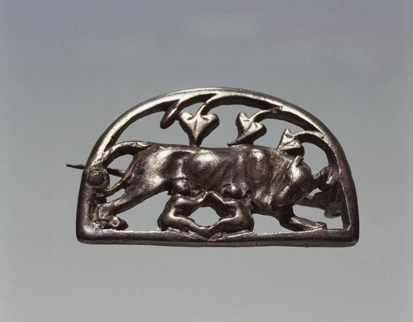 无人,博物馆,横图,特写,留白,哺乳动物,狼,野生动物,灰色背景,神话,首都,历史,古罗马,古代,一个,灰色,动物,人体,摄影,单个,考古学,国王,腓骨,古希腊,古代文明,美术工艺,罗马国王,彩图,影棚拍摄,罗慕路斯