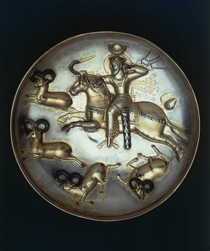 无人,竖图,特写,马,骑马,黑色背景,圆形,捕食,一个,盘子,摄影,单个,代表,美术工艺,山羊,彩图,影棚拍摄,波斯文化