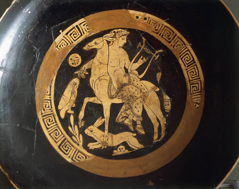 成年人,一个人,横图,室内,特写,太阳,意大利,仅一个男性,三只,神话,鸟类,陶瓷制品,陶器,摄影,骡子,野兔,拉奇奥,七弦琴,式样,美术工艺,几何形状,彩图