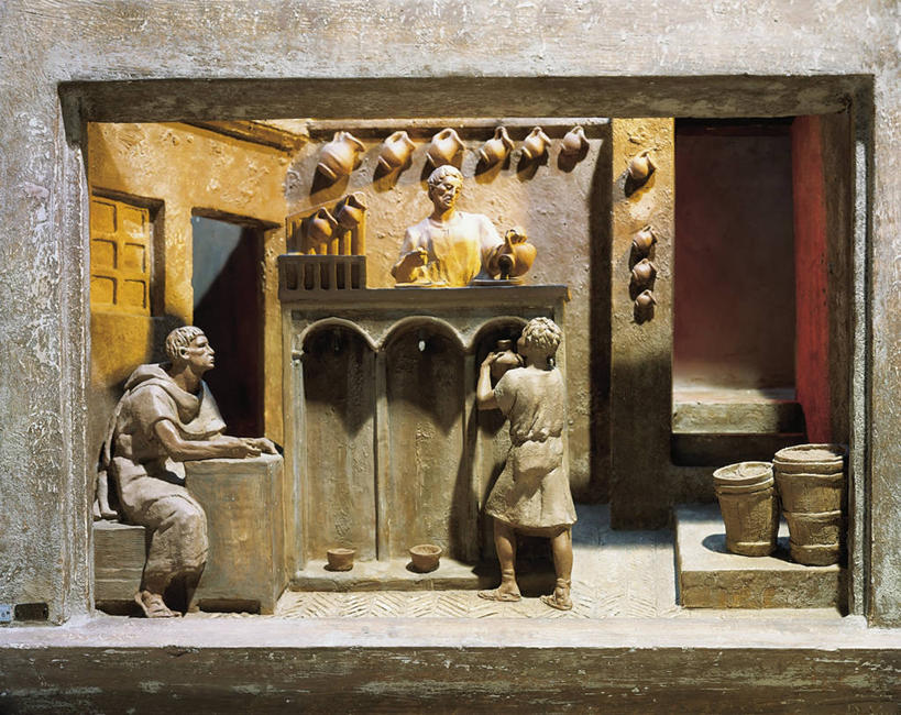 葡萄酒,无人,酒吧,横图,室内,特写,快乐,吧台,雕塑,倒,标志,符号,酒桶,酒类,标识,饮食,古罗马,调酒师,酒,水壶,饮料,模型,摄影,生活方式,性别符号,快活,欢愉,康乐,美术工艺,彩图,高兴,男性符号