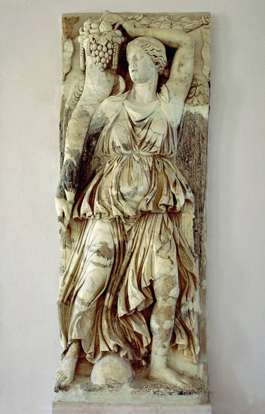 无人,站,竖图,白色背景,水果,雕塑,艺术,标志,长袍,符号,历史,标识,古代,一个,摄影,单个,领导,手艺,性别符号,古希腊,古代文明,圣人,美术工艺,奥古斯都,把握,神父,彩图,影棚拍摄,传统服装,浅浮雕,男性符号,传统文化,过去,掌控