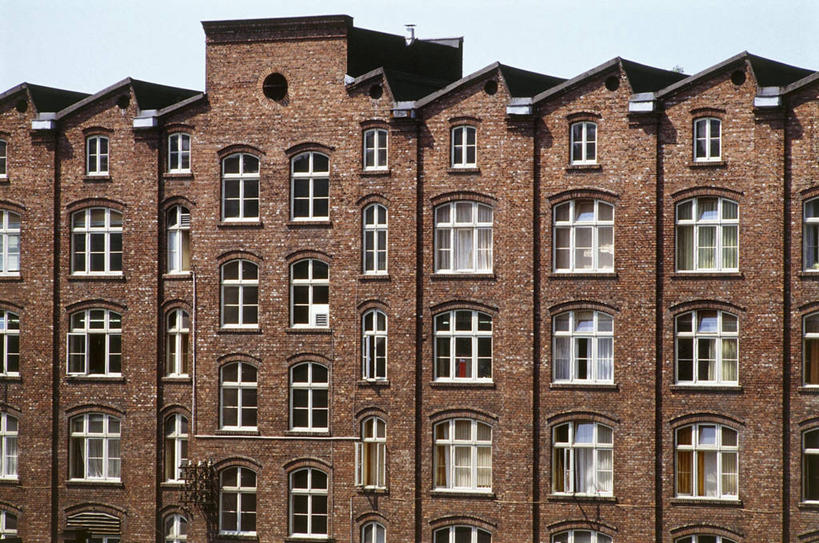 无人,横图,室外,白天,正面,窗户,建筑,德国,历史,砖墙,顶部,地标建筑,工业,摄影,纺织厂,德国文化,彩图,过去