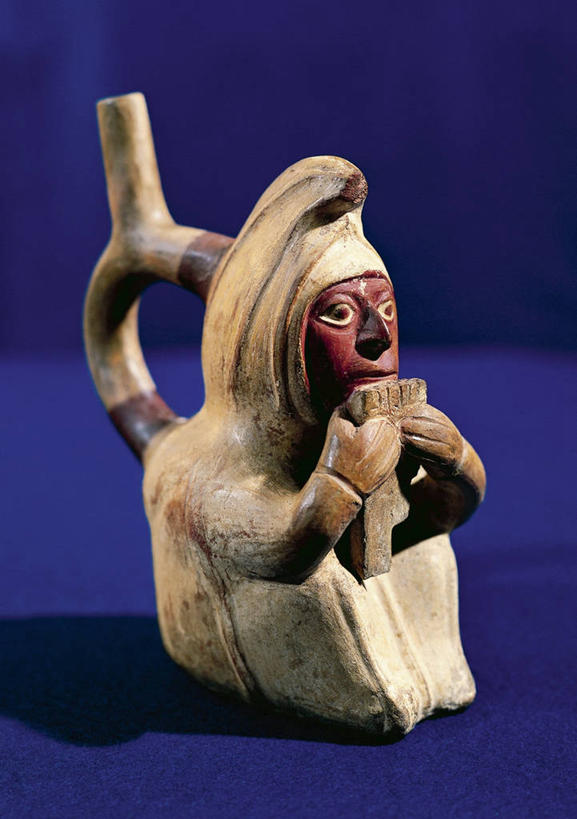 无人,竖图,雕塑,秘鲁,表演,蓝色背景,艺术,装饰,标志,雕刻,雕像,符号,陶瓷制品,音乐,历史,标识,一个,工艺品,摄影,单个,纪念,美术,主题,陈列,功能,美学,排箫,性别符号,美术工艺,彩图,影棚拍摄,传统服装,男性符号,传统文化,过去