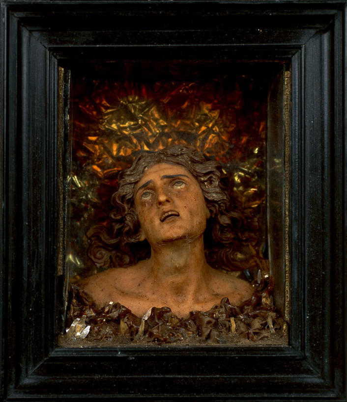 无人,竖图,室内,特写,神秘,相框,雕塑,雕像,火焰,张嘴,摄影,蜡,地狱,棺材,张大嘴巴,灵性,美术工艺,张开嘴,彩图,乌木