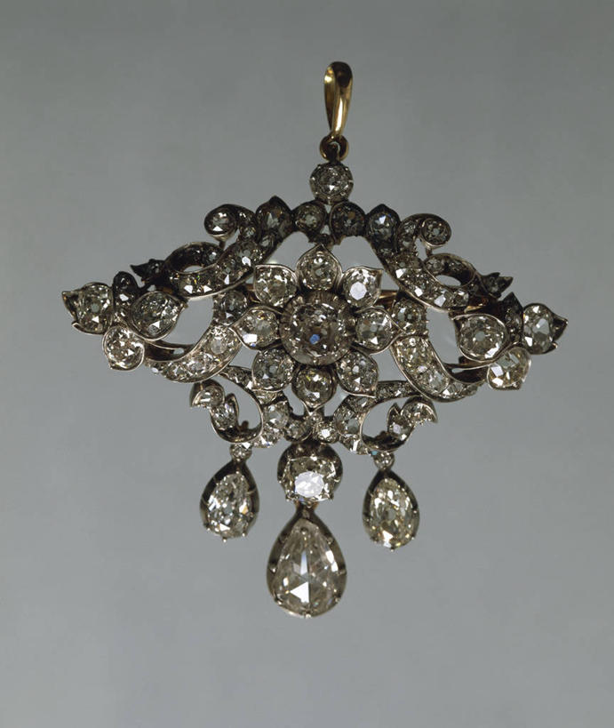 无人,竖图,珠宝,蓝色背景,钻石,黄金,一个,财富,摄影,单个,胸针,华贵,18世纪,项坠,美术工艺,彩图,影棚拍摄