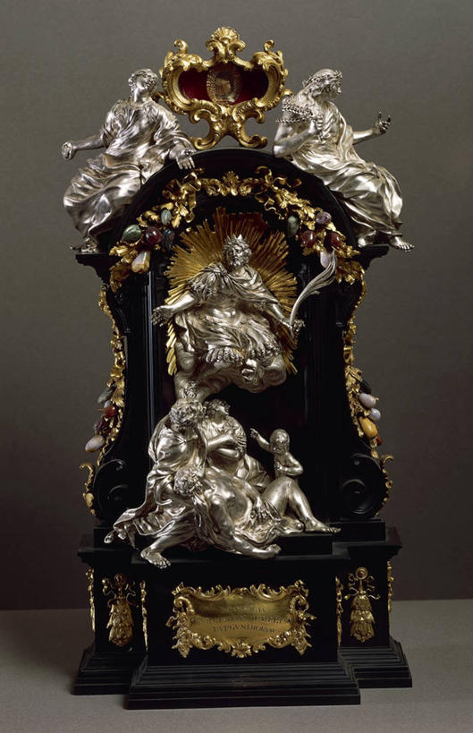 无人,竖图,灰色背景,雕像,一个,灰色,金色,财富,摄影,宗教,单个,青铜,美术工艺,彩图,影棚拍摄,乌木