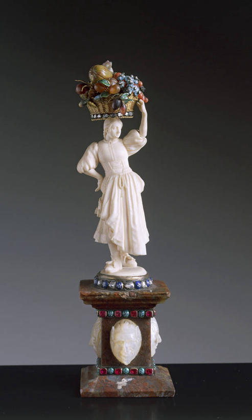 无人,竖图,水果,象牙,珐琅,雕塑,灰色背景,丰富,篮子,玛瑙,历史,钻石,古代,一个,摄影,单个,18世纪,红宝石,美术工艺,彩图,影棚拍摄,珠母