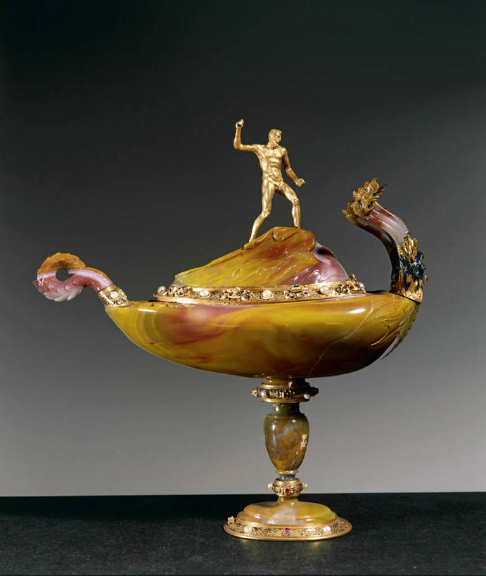 无人,竖图,花瓶,珐琅,雕塑,艺术,装饰,雕刻,雕像,钻石,一个,黄色,工艺品,摄影,单个,古董,纪念,美术,主题,陈列,功能,美学,红宝石,大力神,美术工艺,彩图,影棚拍摄,珠母