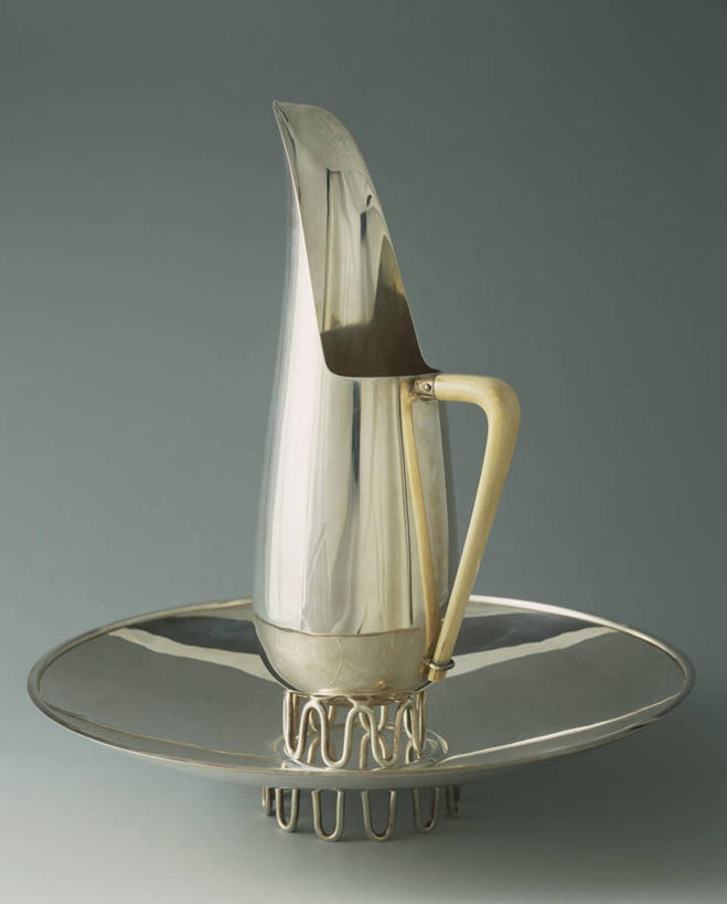 无人,竖图,象牙,水壶,一个,把手,盘子,摄影,单个,古董,美术工艺,彩图,影棚拍摄