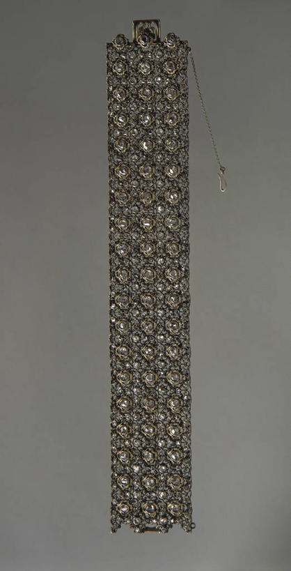 无人,横图,竖图,全景,钻石,一个,摄影,手镯,单个,古董,华贵,式样,美术工艺,彩图,影棚拍摄