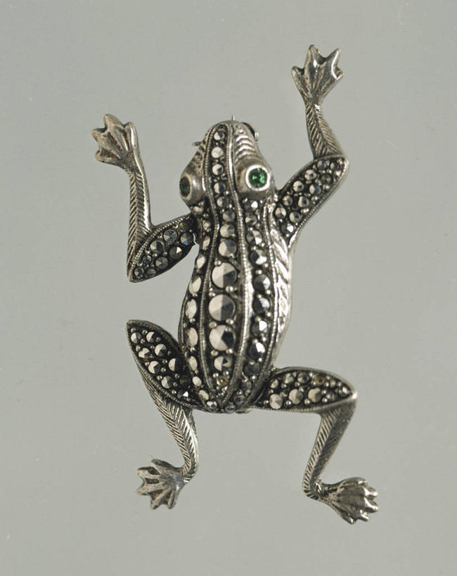 无人,竖图,一个,摄影,单个,古董,胸针,华贵,祖母绿,美术工艺,彩图,影棚拍摄