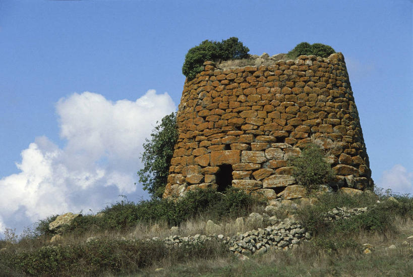 无人,横图,室外,白天,建筑,意大利,废墟,草,摄影,考古学,要塞,古代文明,撒丁岛,史前时代,彩图